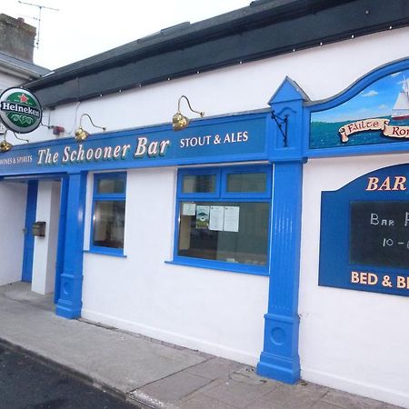 The Schooner Tavern Ballycotton Exterior photo