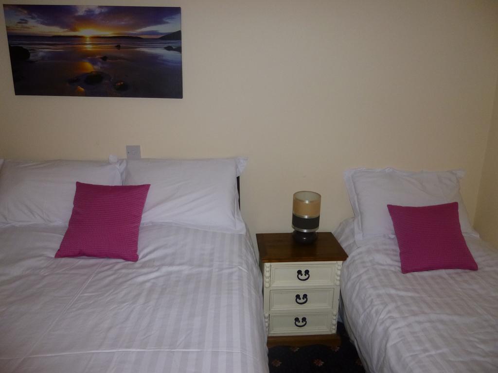 The Schooner Tavern Ballycotton Room photo